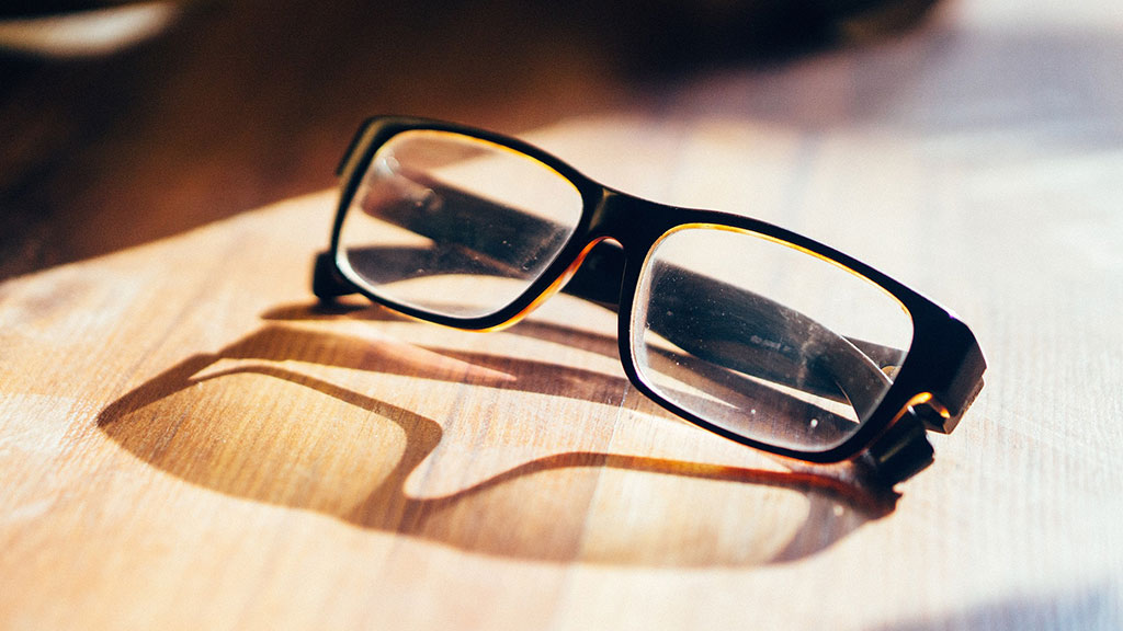 eyeglasses-933384_1920_Bild von tookapic auf Pixabay